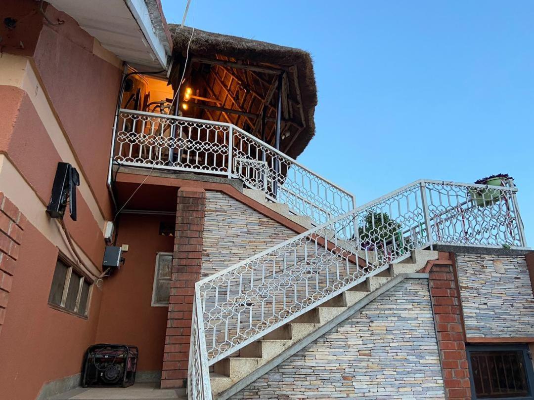 Lake Victoria Country Home Entebbe Exterior foto